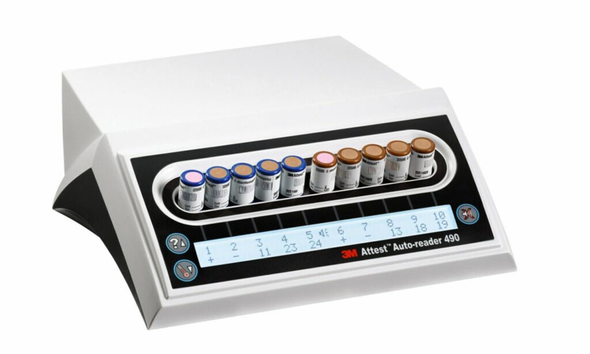 3M™ Attest™ Auto-reader 490 pro páru a VH2O2